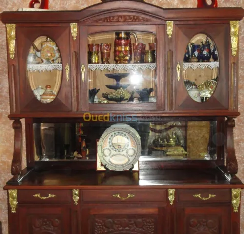 Buffet antiquaire top 