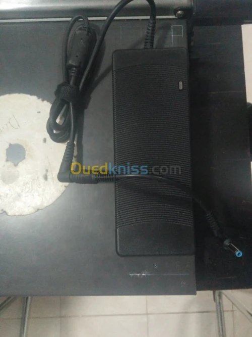 Chargeur Pour Laptop AC ADAPTER