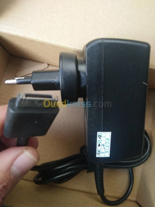 Chargeur Pour Laptop AC ADAPTER