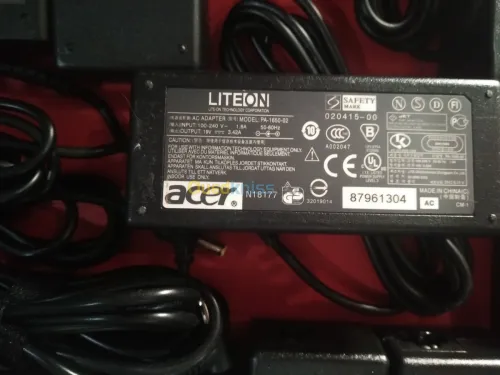 Chargeur Pour Laptop AC ADAPTER