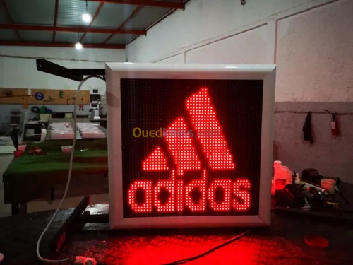 Fabrication panneau publicitaire