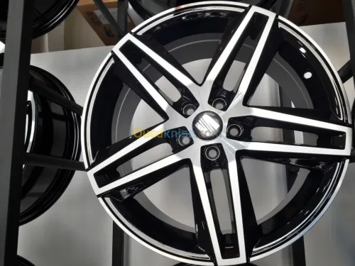 Alliage VW 15/16/17/18/19/20 pouce البيع بالحبة متوفر 