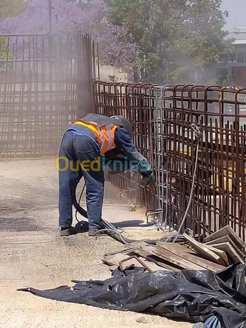 Travaux de sablage et peinture 