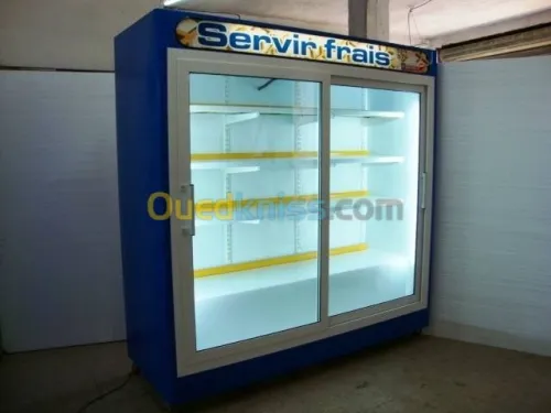 ARMOIRE SUPERETTE VITREE