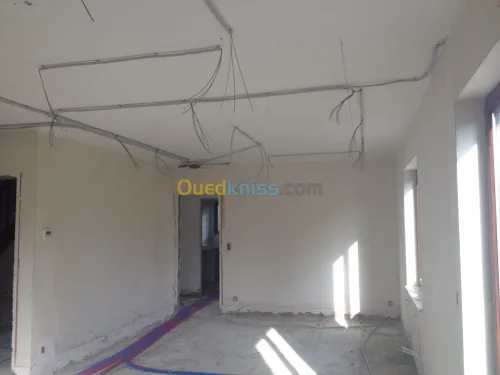  travaux  bâtiment et décoration 