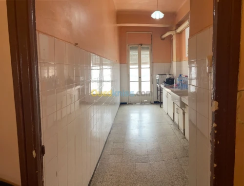 Location Appartement F2 Alger Belouizdad