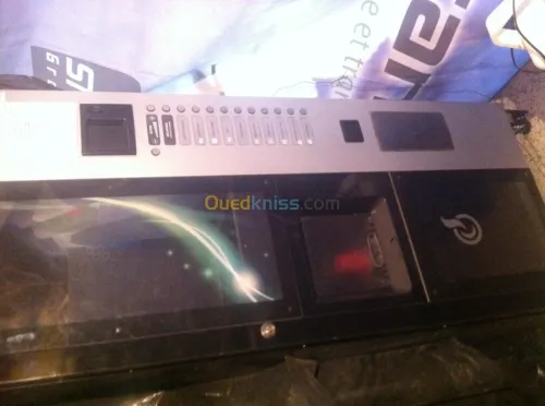 Distrubiteur automatique du café 