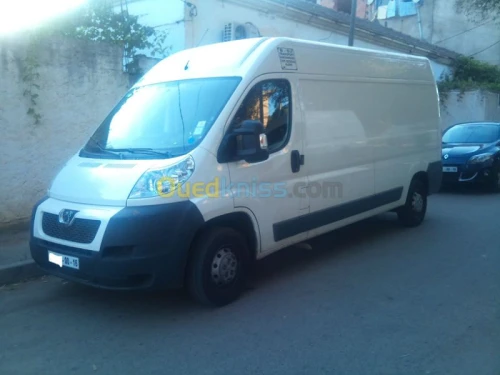 transport,livraison,courrier expresse.