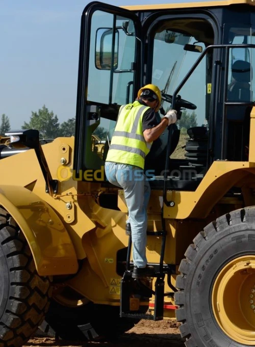 CATERPILLAR Chargeuse sur pneus CAT® 950 GC 2026