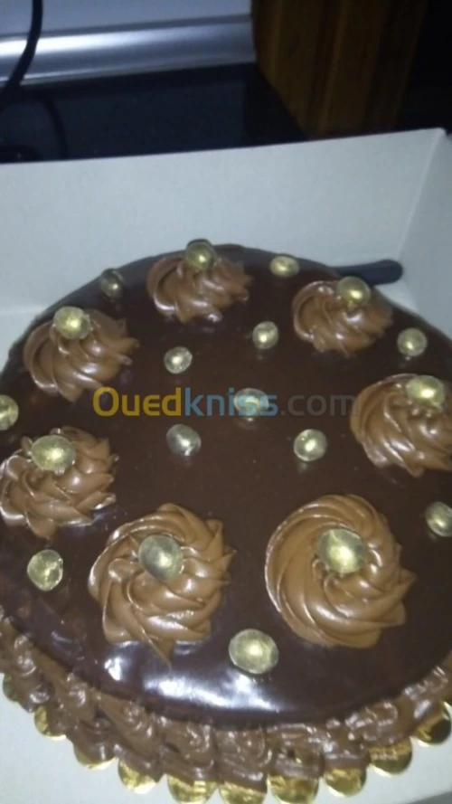 Gâteau pâtisserie traiteur حلويات 
