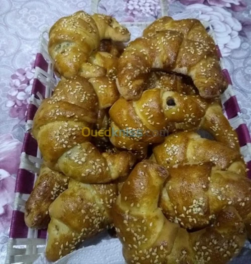 Gâteau pâtisserie traiteur حلويات 