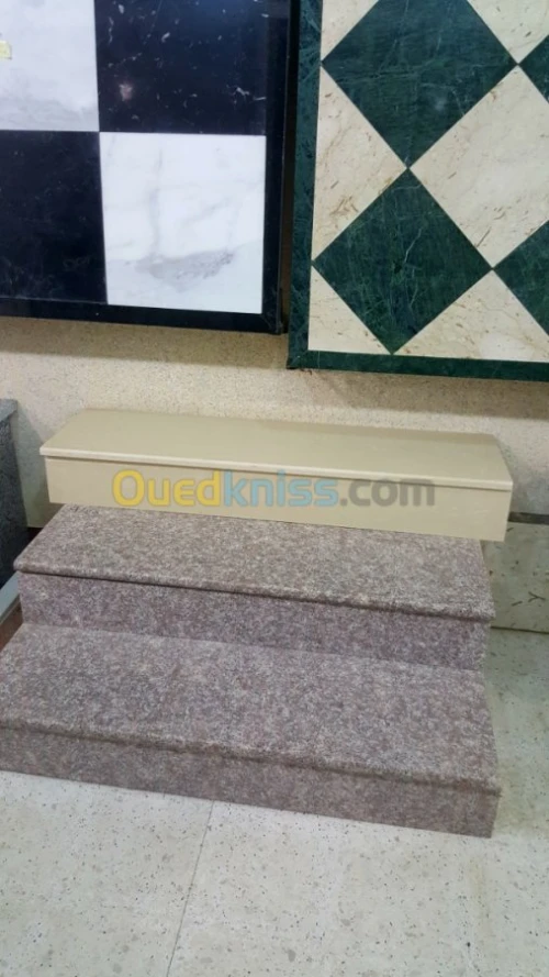 Marche et Contre Marche MARBRE GRANIT