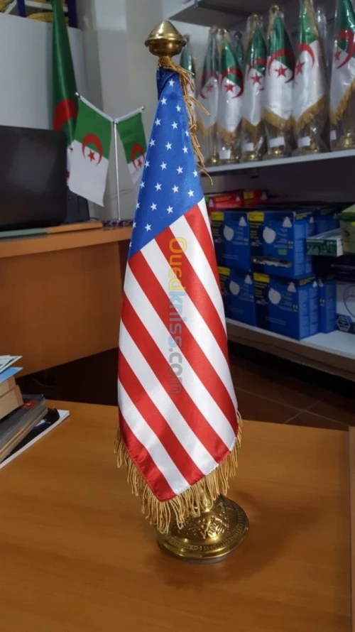  Drapeau  National et International  
