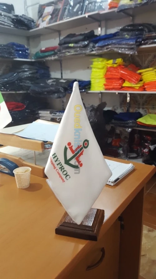  Drapeau  National et International  