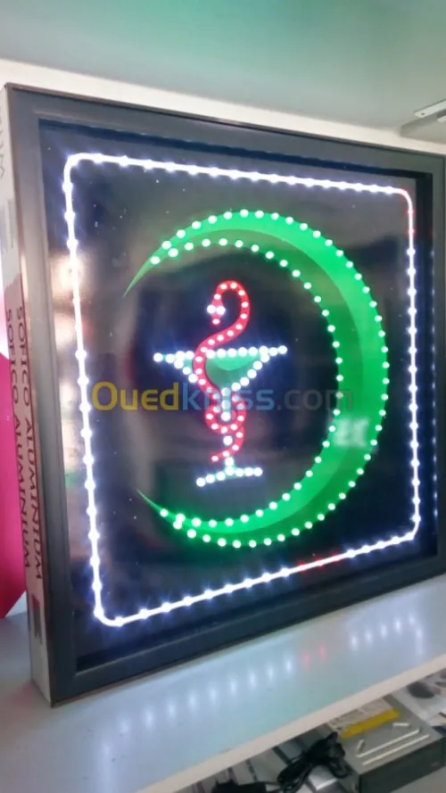 ENSEIGNE PUB ET AFFICHEUR  A LED 