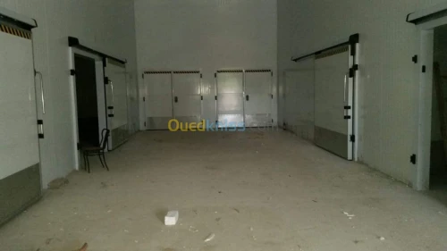 Vendre et montage des chambres froide