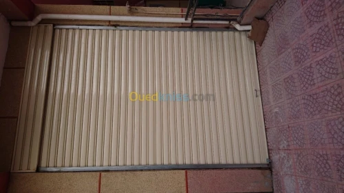 Porte, rideaux automatique 