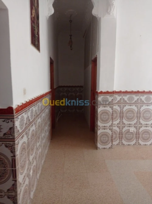 Location Appartement F4 Alger Rais hamidou