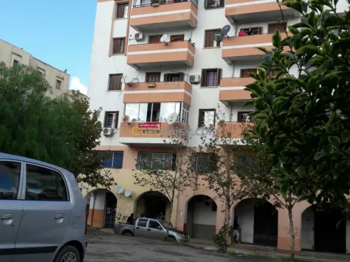 Médecin spécialiste en psychiatrie.