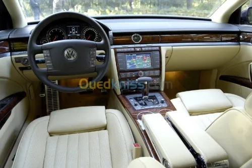 LOCATION DE VOITURE VIP