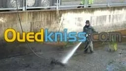  تنضيف جميع قنوات الصرف الصحي 