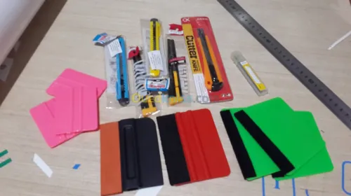 بيع جميع مستلزمات العرض والإشهار 