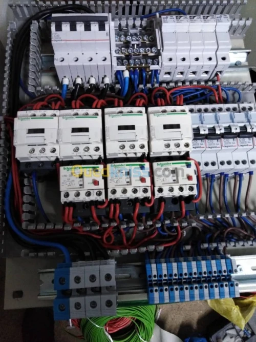 atelier de cablage armoires electrique
