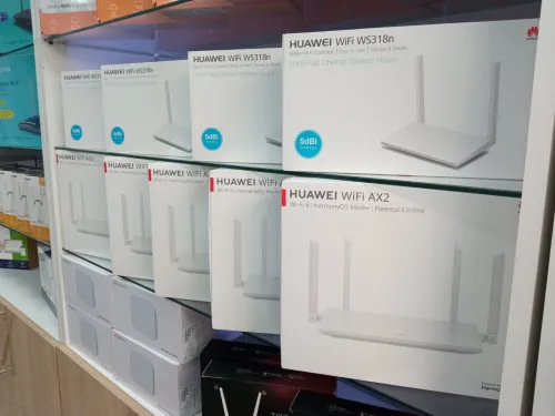 MODEMS ROUTEURS ET POINTS D'ACCÈS D-LINK / TP-LINK / TENDA / HUAWEI (DSL-224 R15 DWR-M961 R04 ...