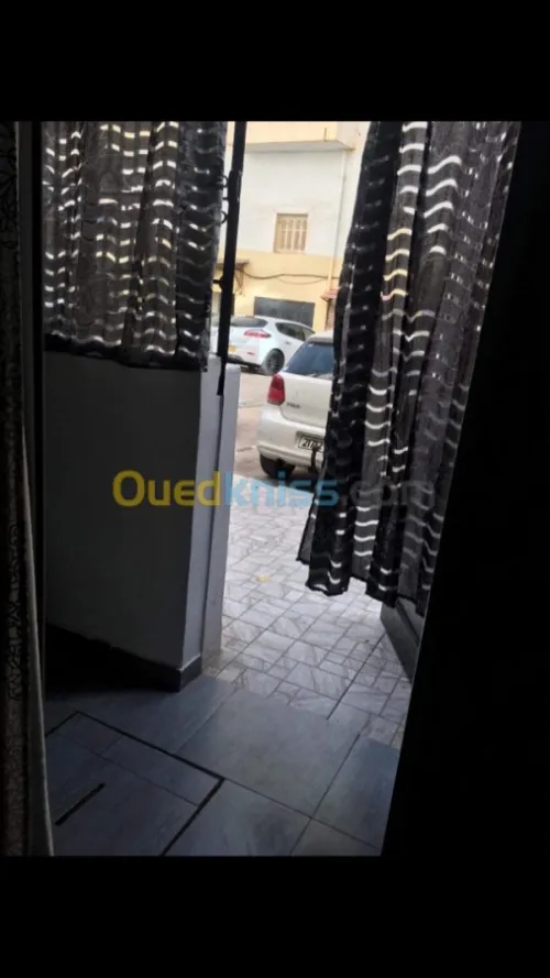 Location Appartement F2 Oran Ain el turck
