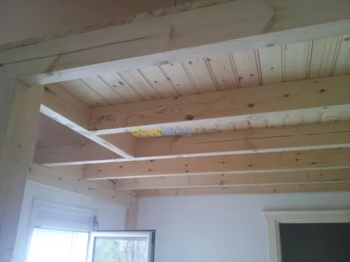  charpente en bois
