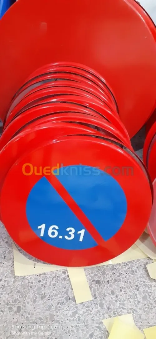 fabrication panneau signalisation