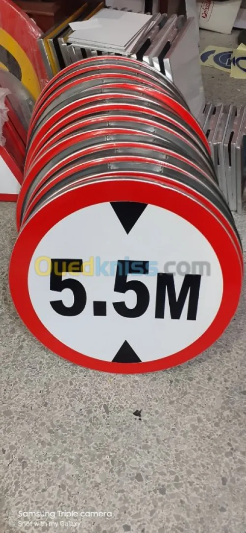 fabrication panneau signalisation