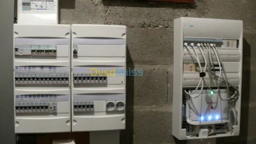 TRAVAUX D'ÉLECTRICITÉ