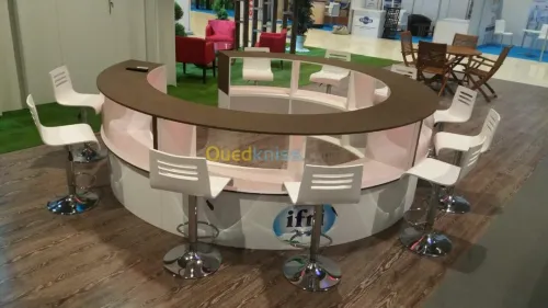 Réalisation de stands ,Panneaux pub