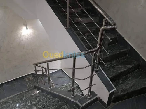 rampe discales  en inox et Verre et a