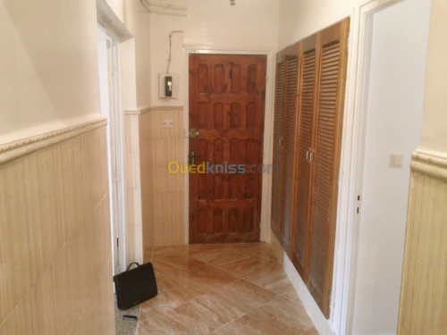 Location Appartement F3 Oran Arzew