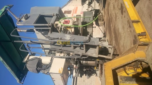 Location d'une machine à glissière 