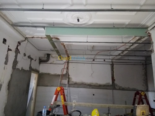 Revetement interieur en plaques de plâ