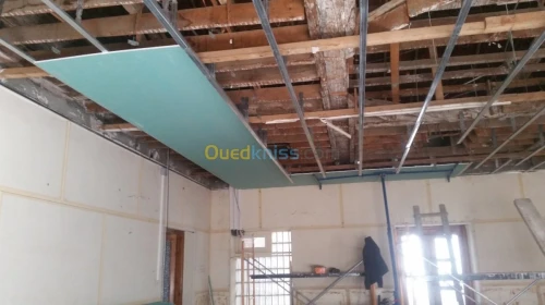 Revetement interieur en plaques de plâ