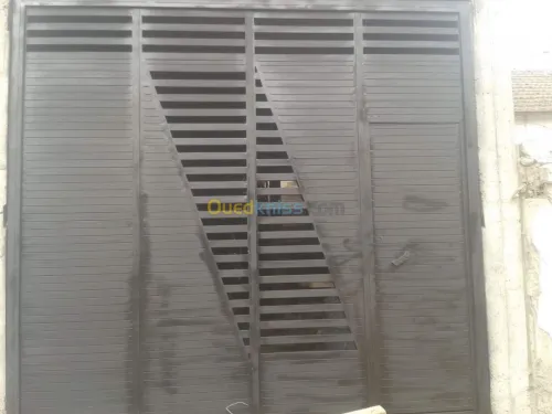  Rideau électrique   forgeron 