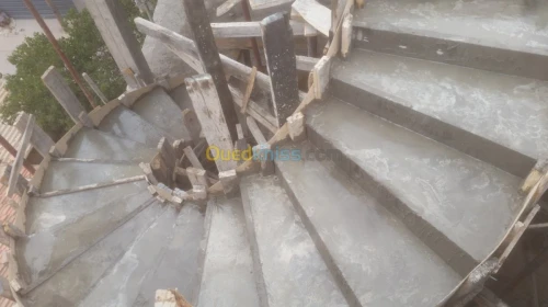  escalier tournant beton