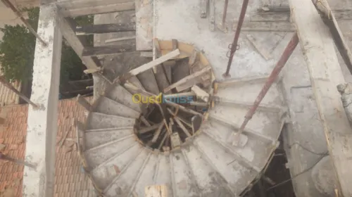  escalier tournant beton