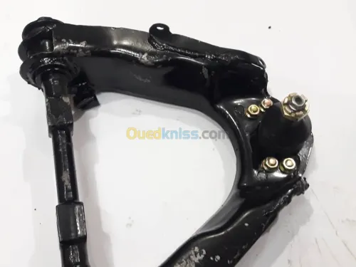 BRAS DE FORCE SUPERIEUR MAHINDRA SCORP