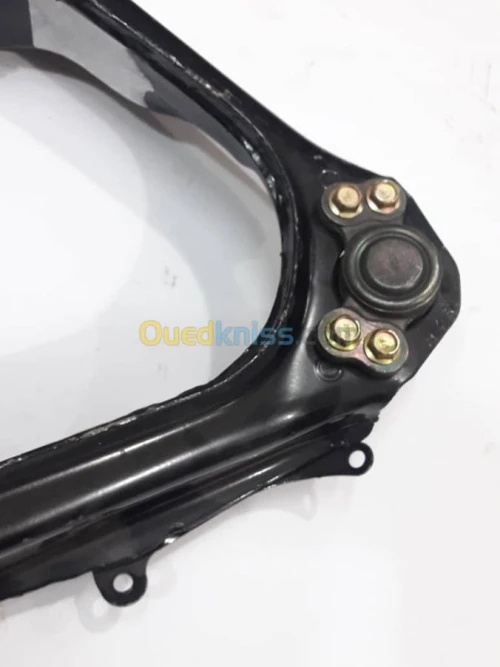 BRAS DE FORCE SUPERIEUR MAHINDRA SCORP