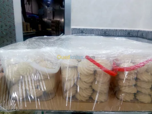 Fabrication gateaux sec gheribia