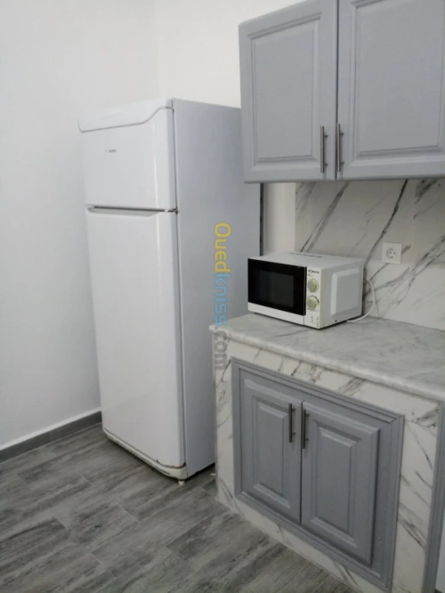 Location Appartement F2 Alger Dely brahim