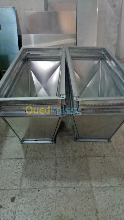 fabrication  de la gaine clim central 