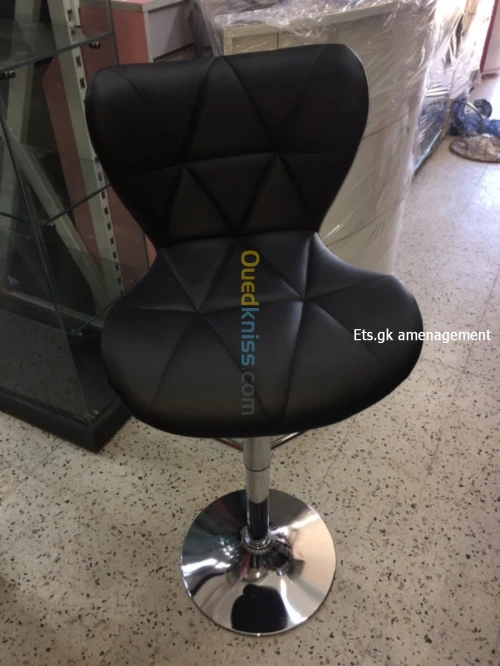 Chaise hydraulique cuir 
