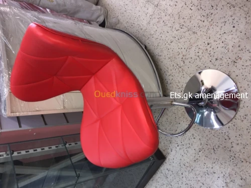 Chaise hydraulique cuir 