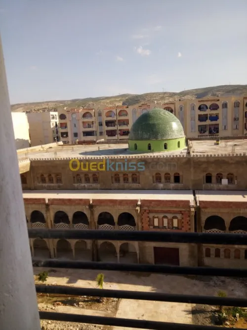 Vente Appartement F3 Relizane Oued rhiou